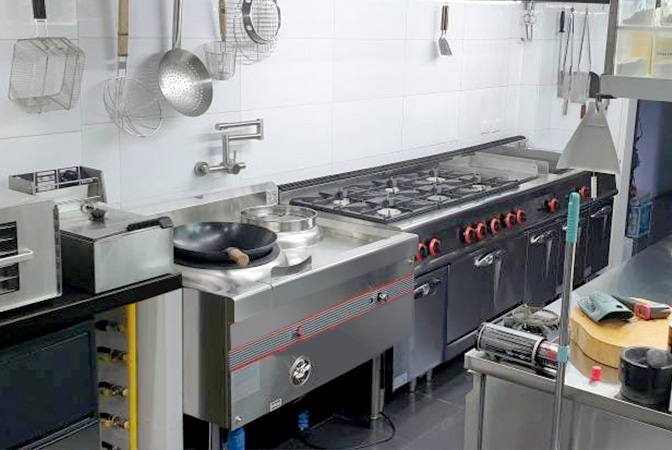 One-stop equipment for western restaurant kitchens